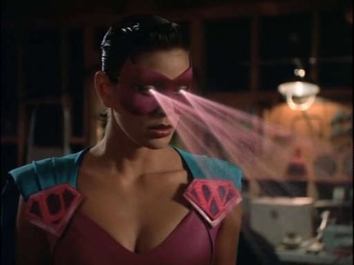 Teri Hatcher Is Ultra Woma