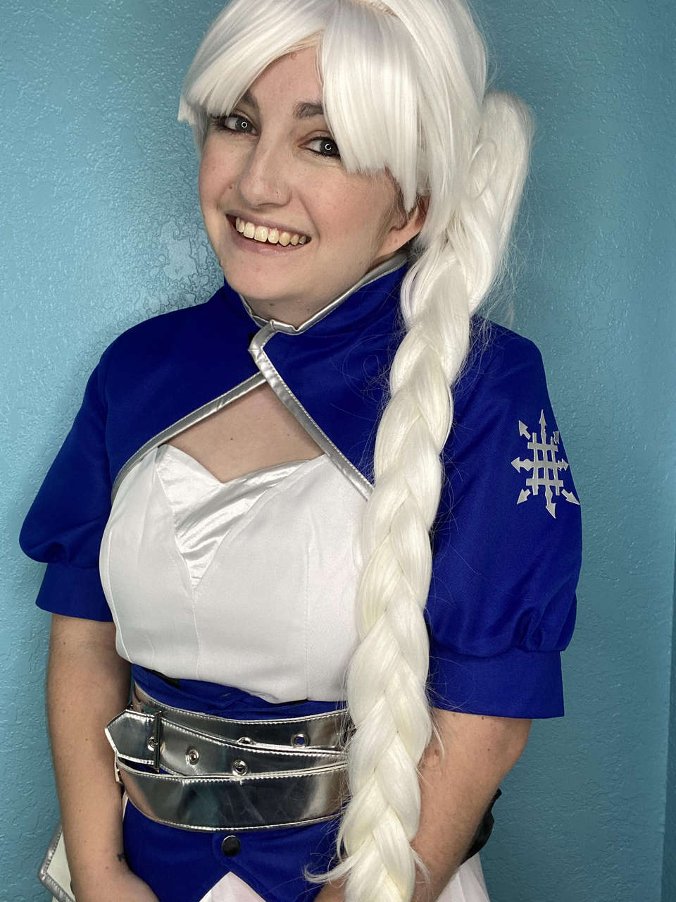 Weiss Cosplay By M