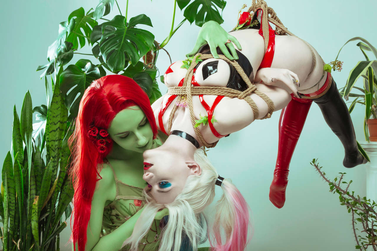 Were Bound Together Harley Harley Ivy Shibari Cosplay By Carrykey And Truewolf