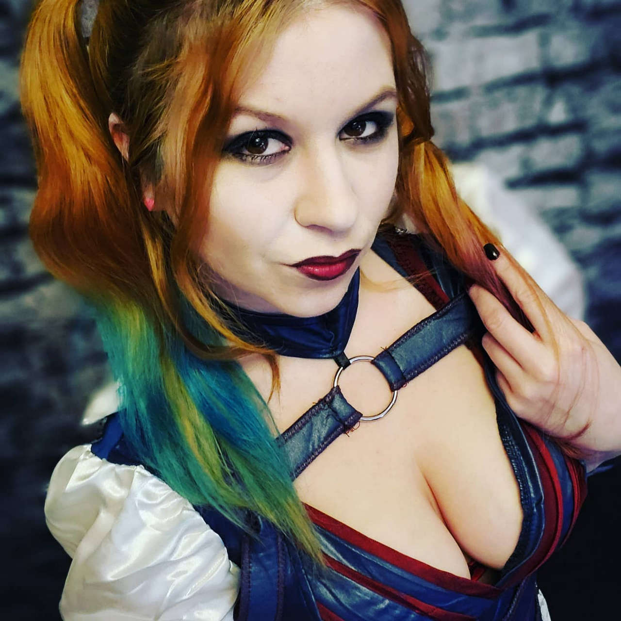 Harley Quinn Arkham Knight Cosplayer Fayedreamr Self Instagram And Patreon