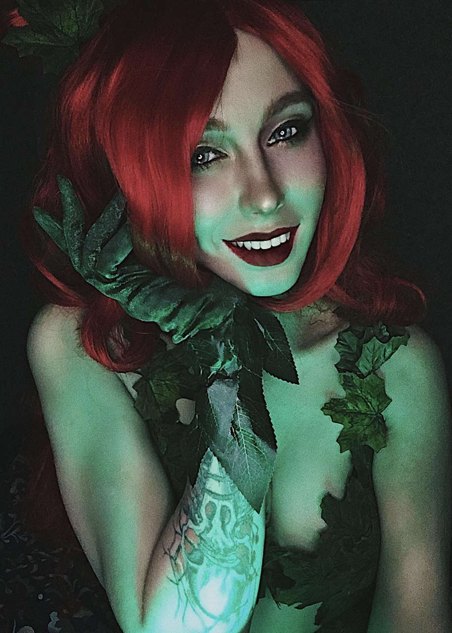 Poison Ivy By Foxmelli