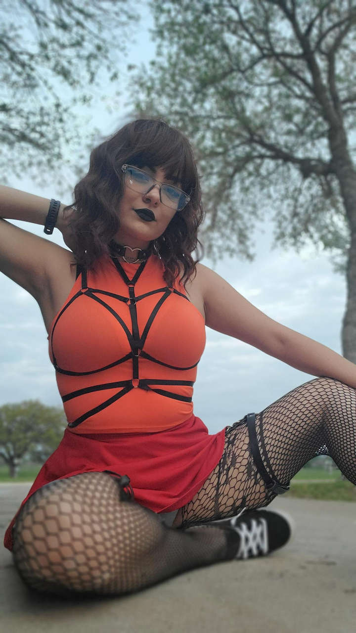 Sexy Adult Velma Mandi Moonsuga
