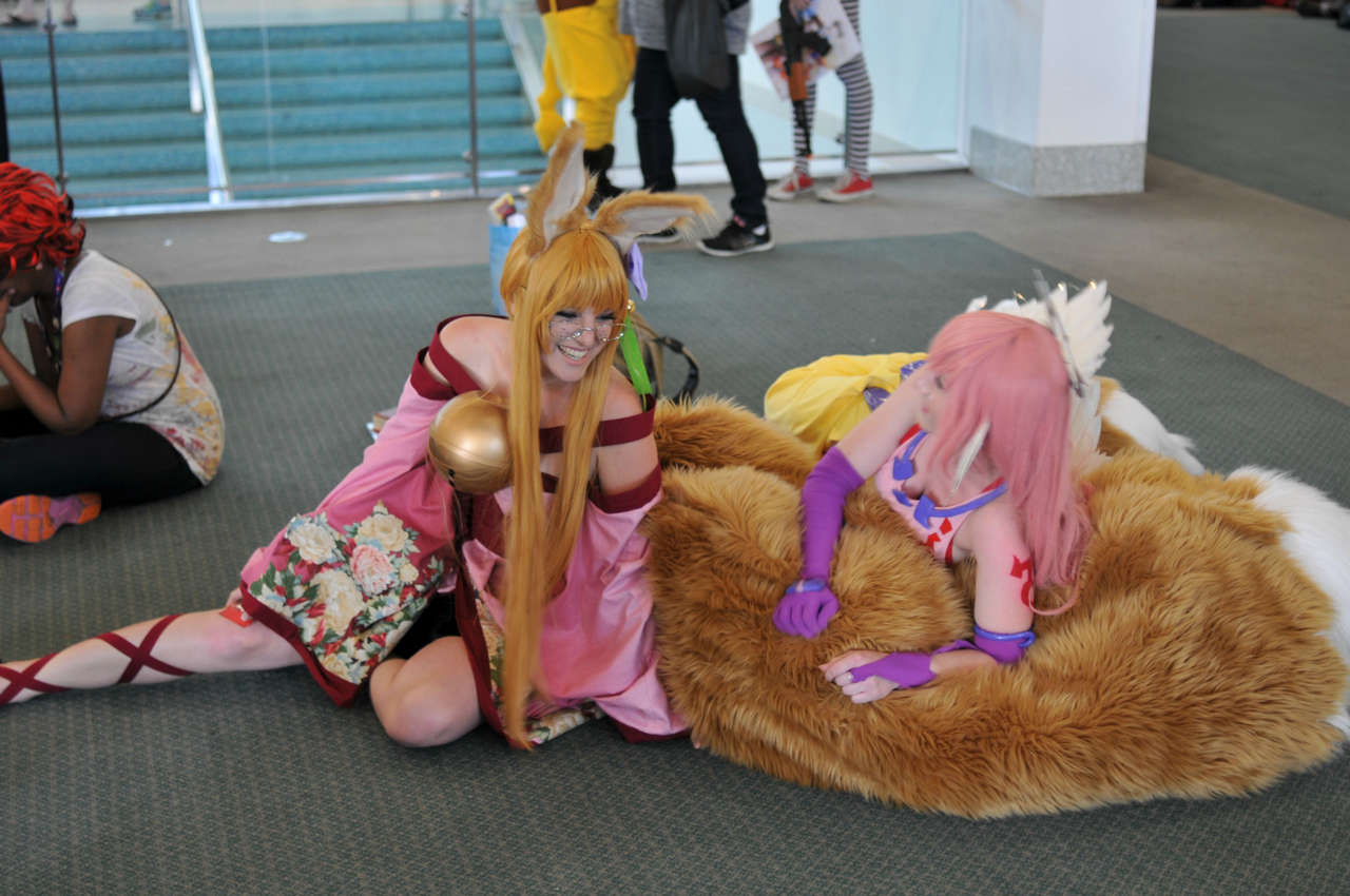 Adorable And Impressive Miko And Jibril Cosplay No Game No Lif