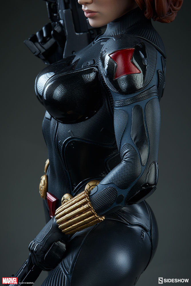 Black Widow Figurin