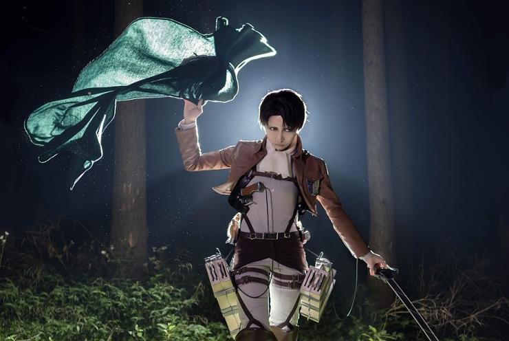 Just Saw This Great Levi Cosplay On Facebook Wo