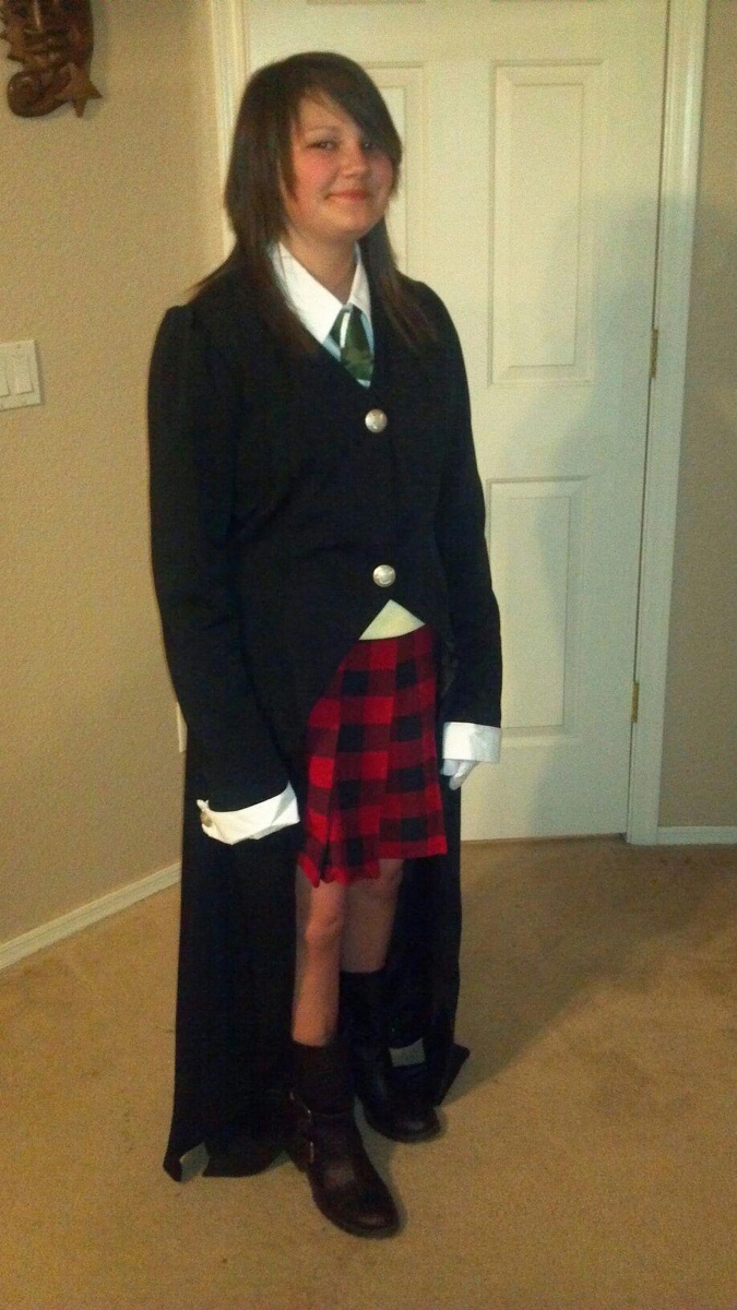 My Friend Cosplaying As Maka From Soul Eate
