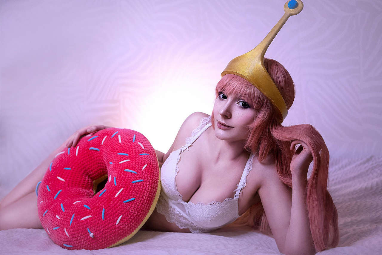 Princess Bubblegum From Adventure Time By By Yulli Sel
