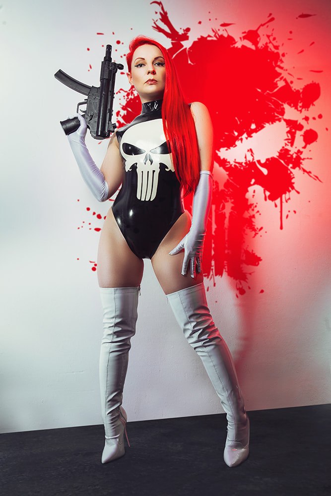 Punisher Latex By Candy Valentin