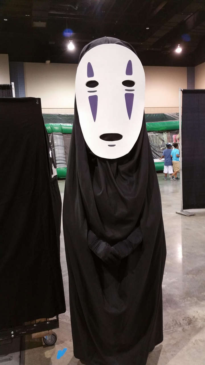 Saw This Awesome Spirited Away Cosplay At The Richmond Comicon Toda
