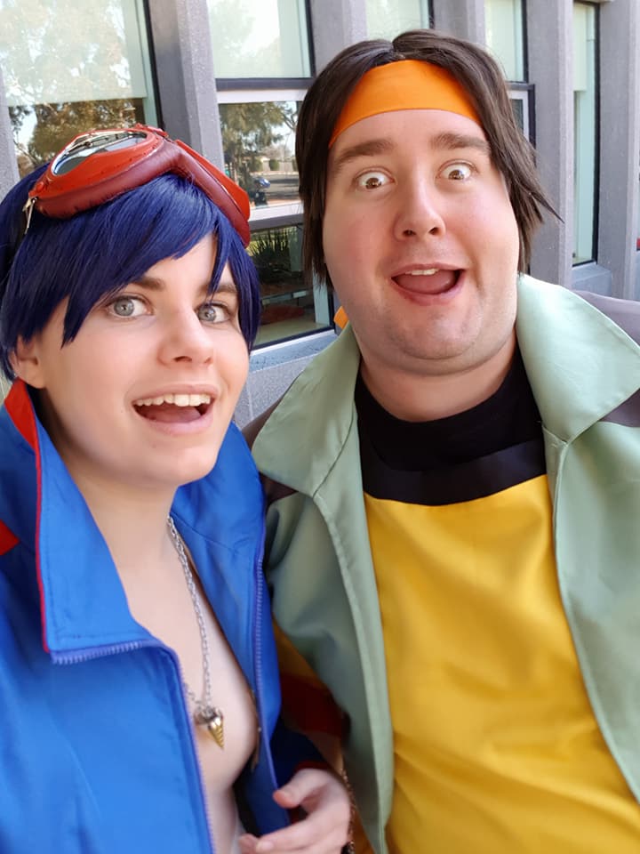 Who Is The Person On The Left Cosplayin