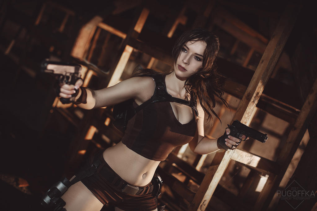 Lara Croft Tomb Raider 