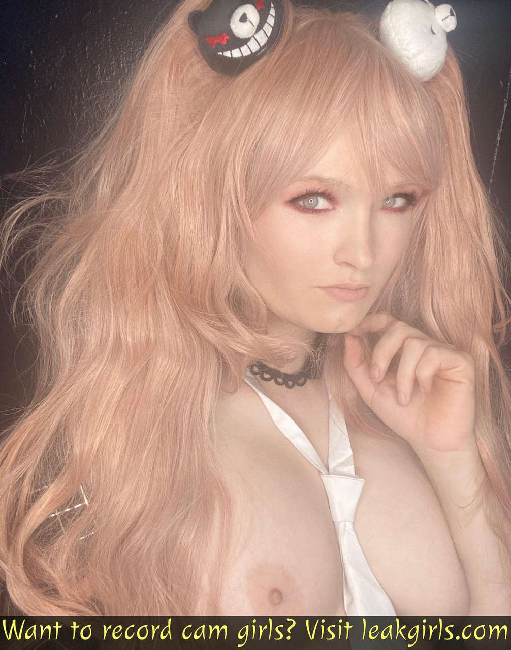 I Just Loved This Cosplay So Much Shes So Fun Junko Enoshima By Your Virtual Sweethear