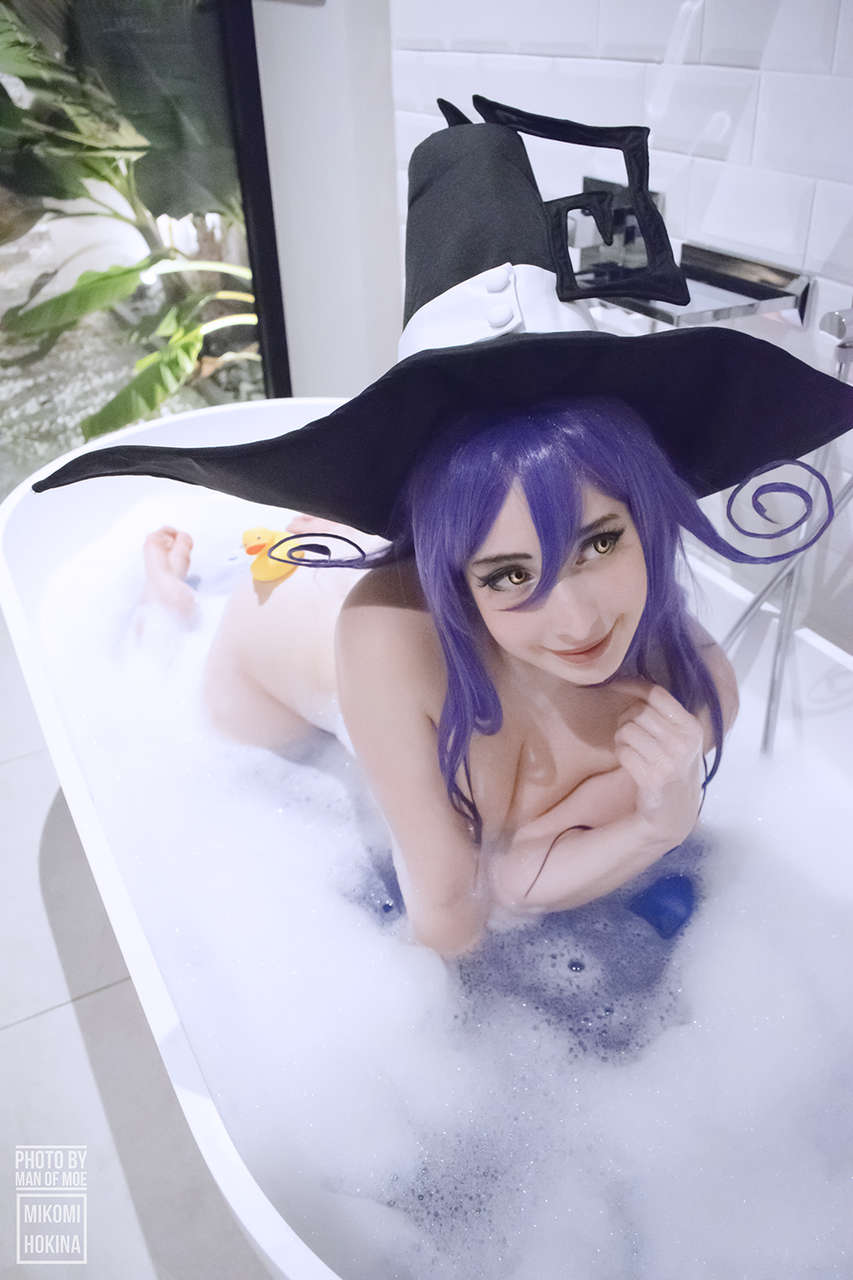 Self Bath Time Blair For Once Soul Isnt Jumping In Eh Soul Eater By Mikomi Hokin