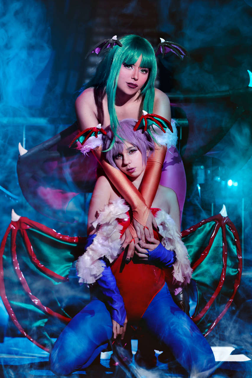 Self Morrigan And Lilith Cosplay By Nooneenonicos And Harucherr