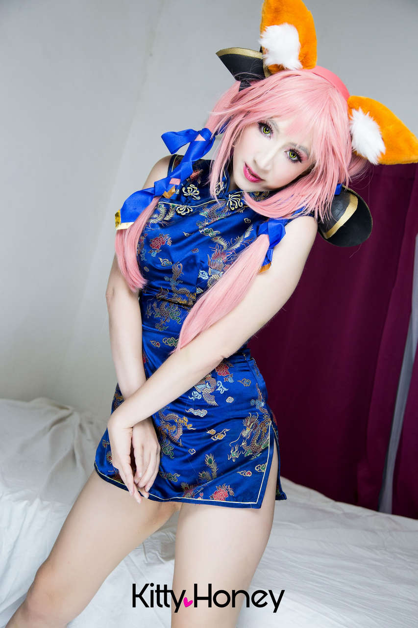 Self Tamamo From Fate By Kitty Hone