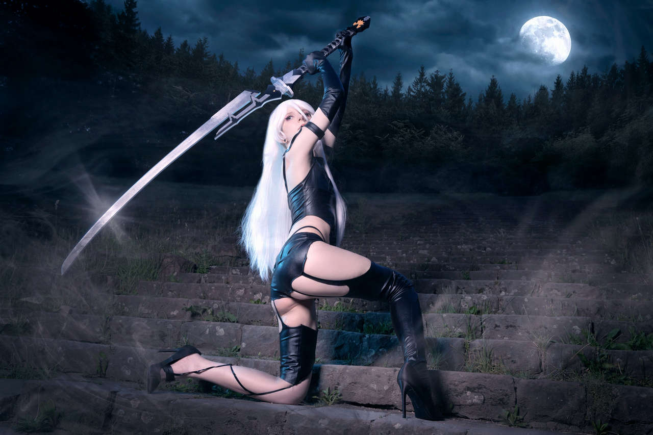 Fight In The Night A2 From Nier Automata By X Nor