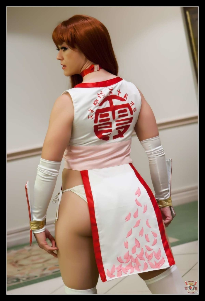 Kasumi Dead Or Alive By Holly Gloha