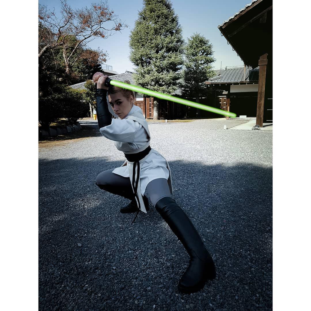 Original Cosplay On The Jedi By Doletrat