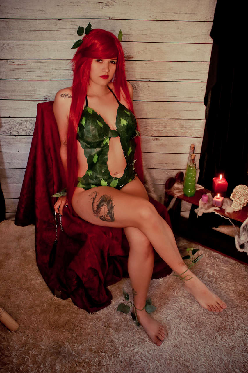 Poison Ivy By Mini Cospla