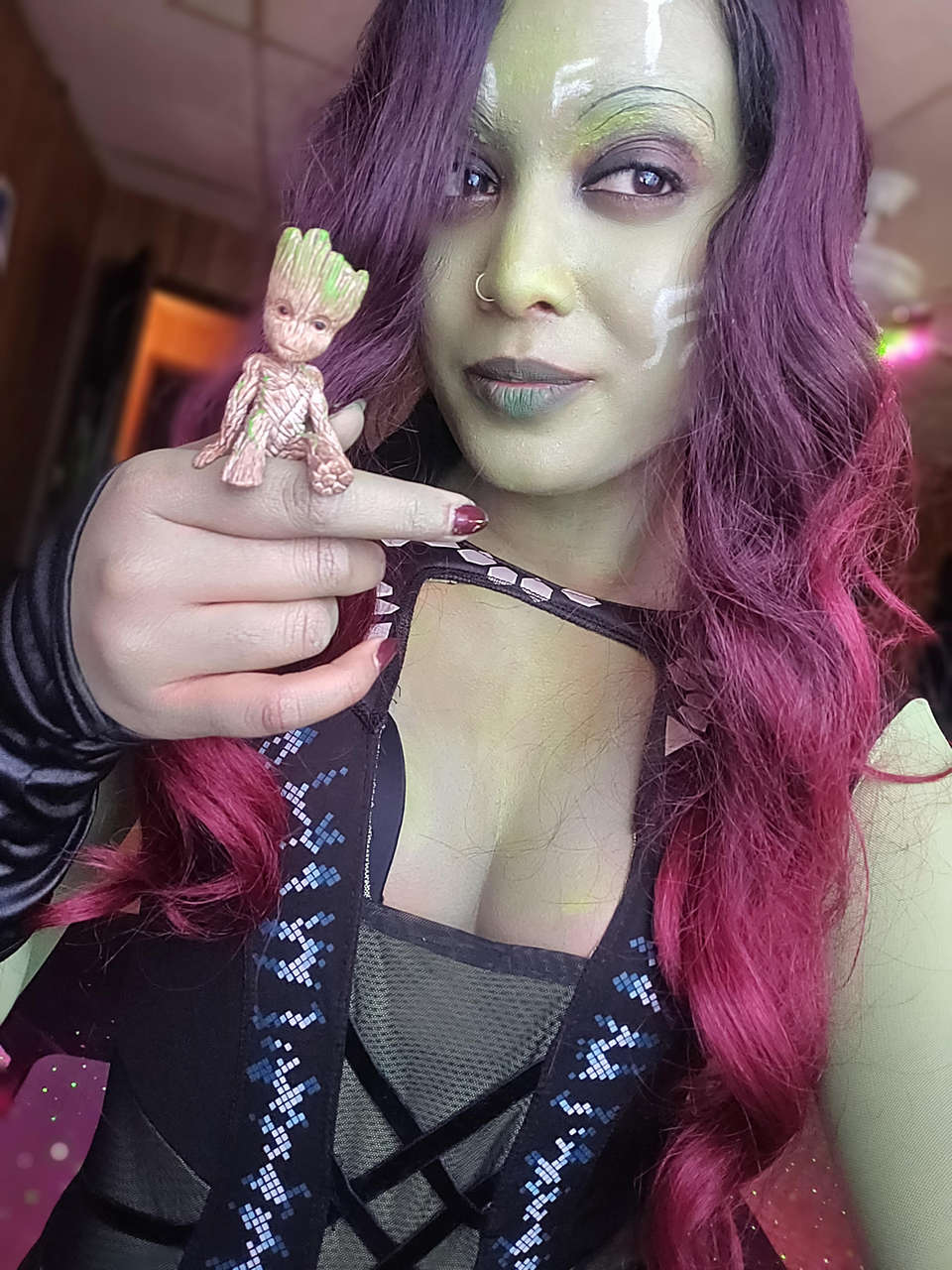 Gamora And Baby Groot By Sindiely