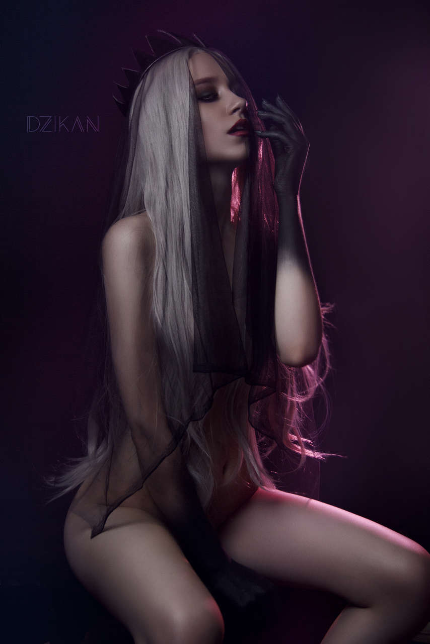 Dark Queen Hoot By Dzikan Origina
