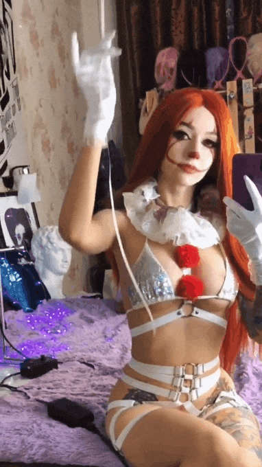 Pennywise From It By Purple Bitch