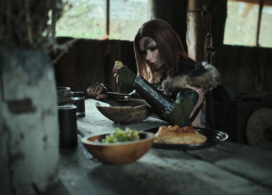 Aela The Huntress From Skyrim Cosplay By M