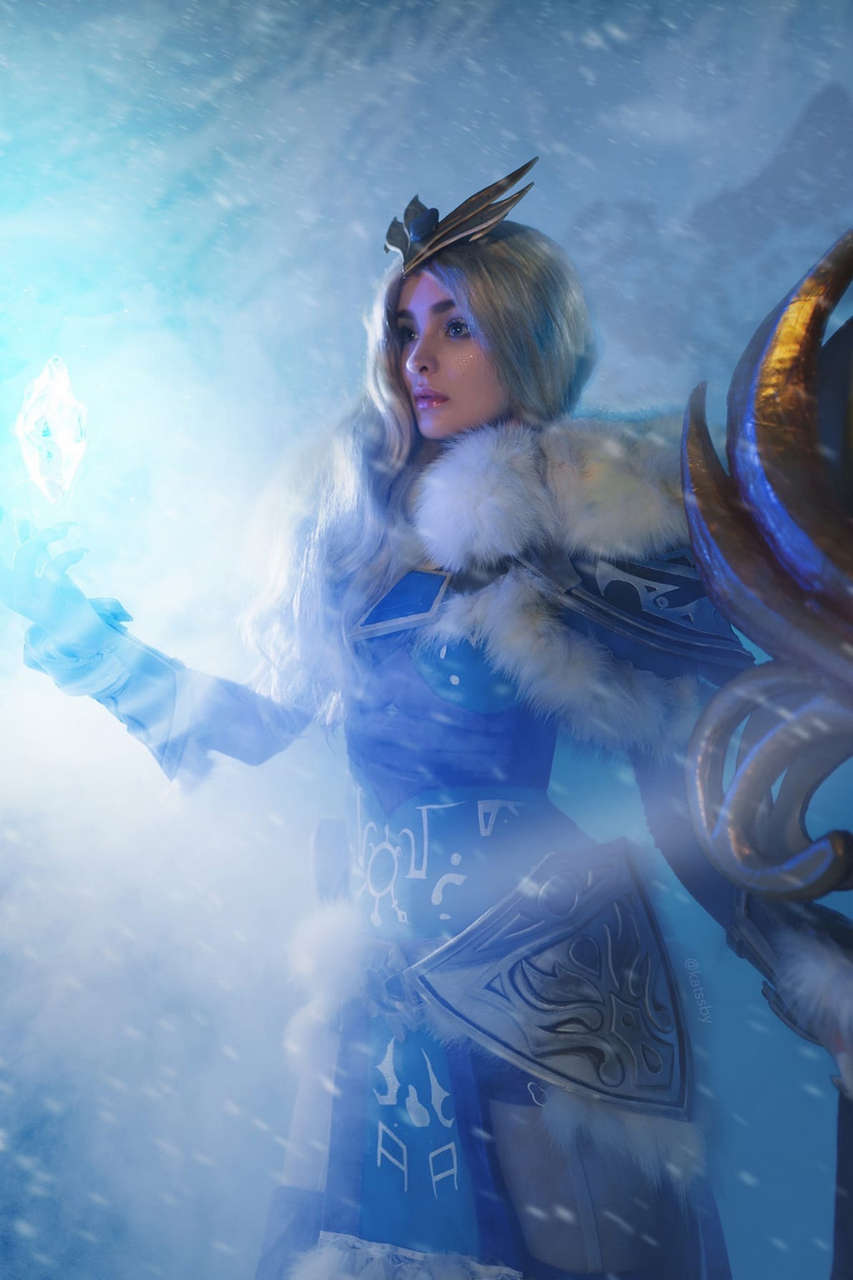 Crystal Maiden From Dota 2 By Sophie Katssby Sel