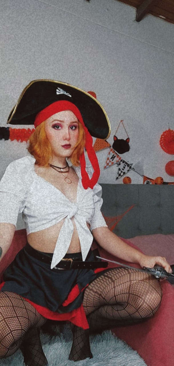 Me As A Sexy Redhead Pirat