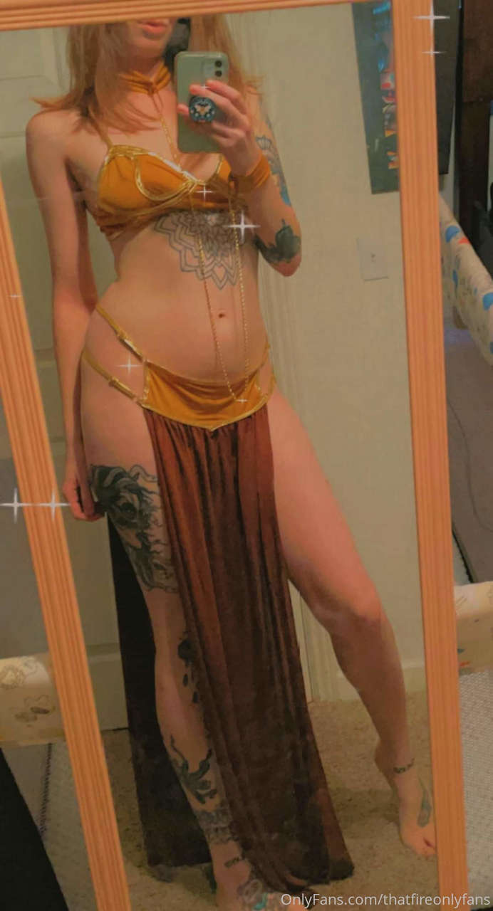 Slave Leia Cosplay Done By Me The Real Fun Began After This Pictur