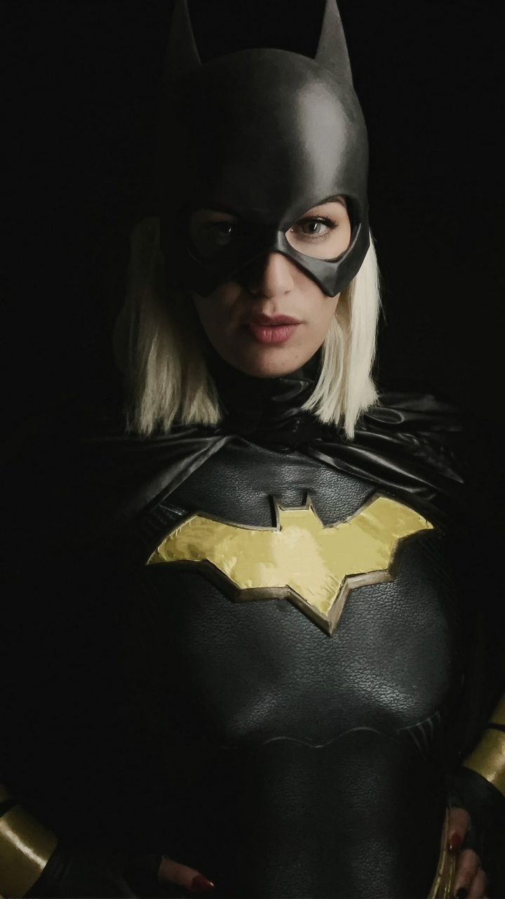 Batgirl By Lis Wonde