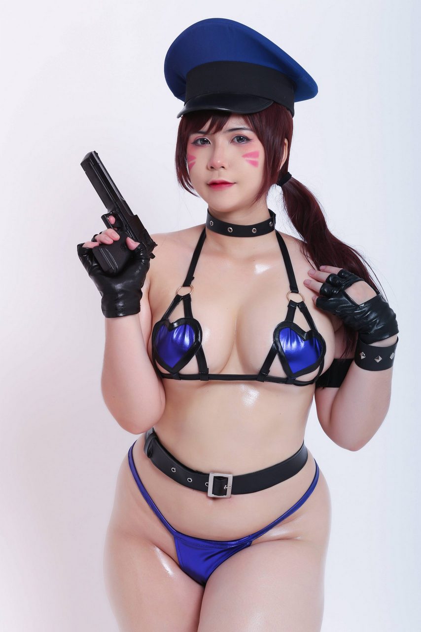 D Va Police Cosplay By Uyuy