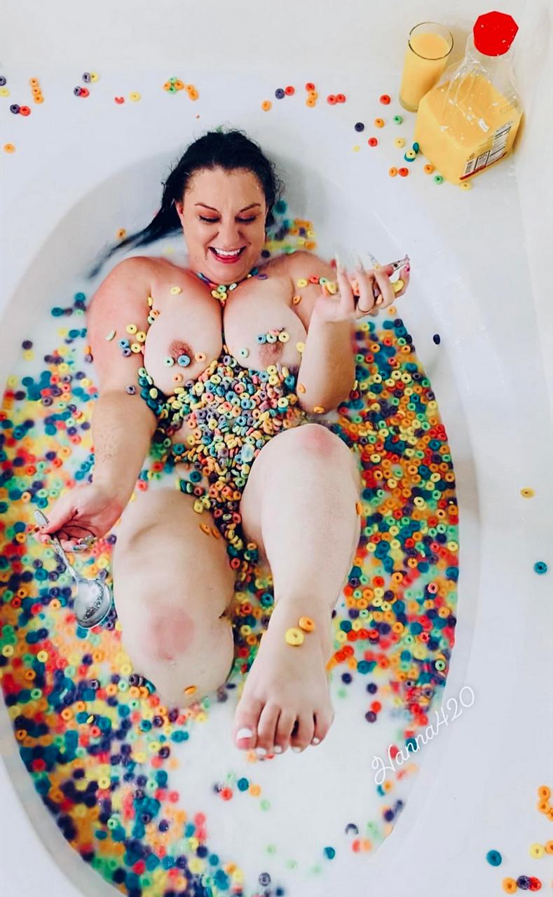 Do You Pour Your Milk Or Cereal First 37f 46dd 52 204lb