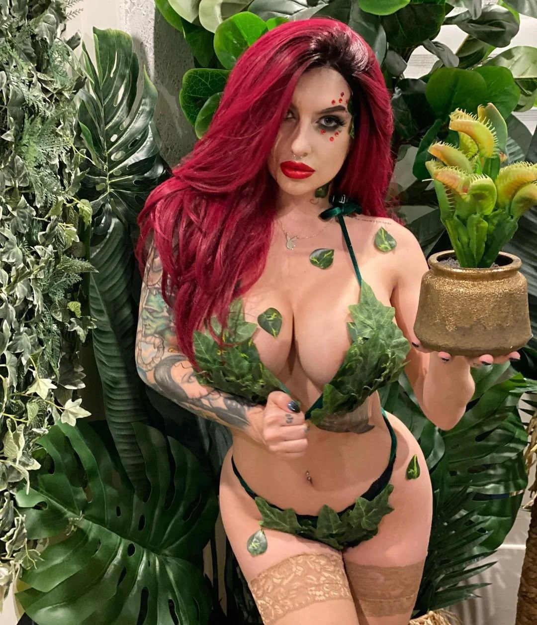 Poison Ivy By Cubbi Thompso