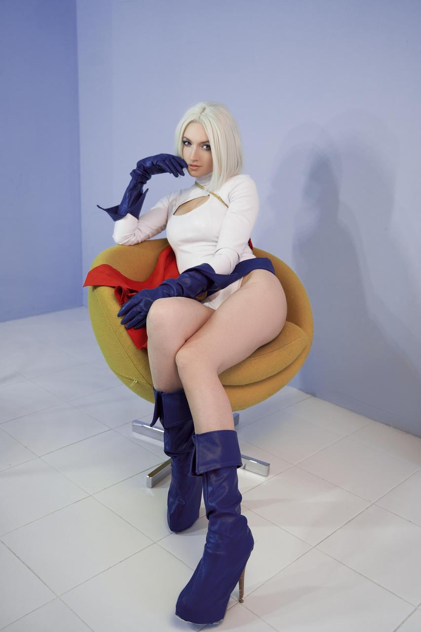 Powergirl By Shproto