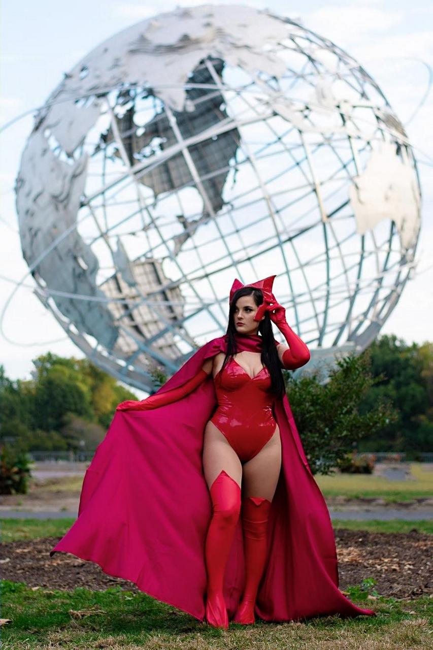 Scarlet Witch Cosplay By Ophelia Sel