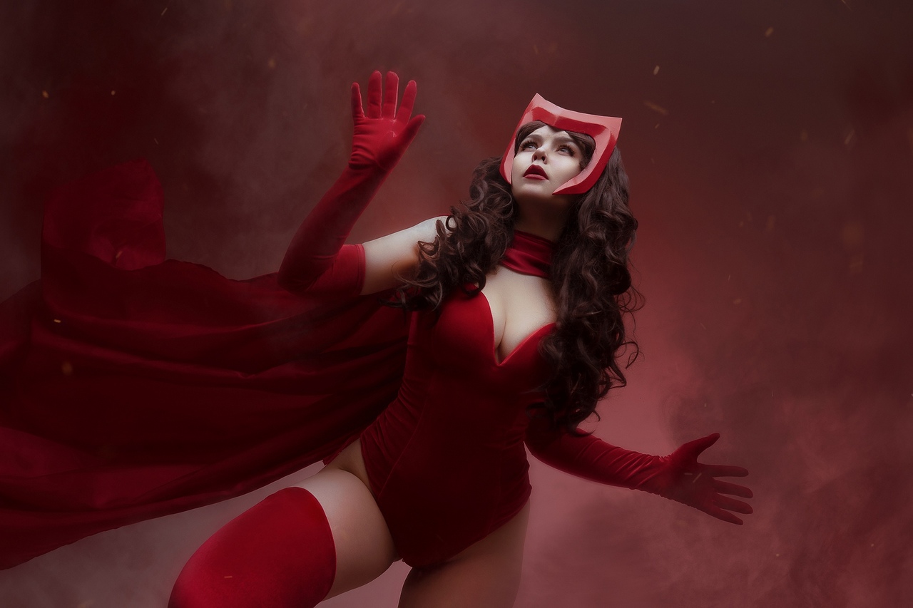 Scarlet Witch Marvel Comics By Asami Gate