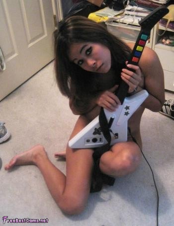 Teen Loves Guitar