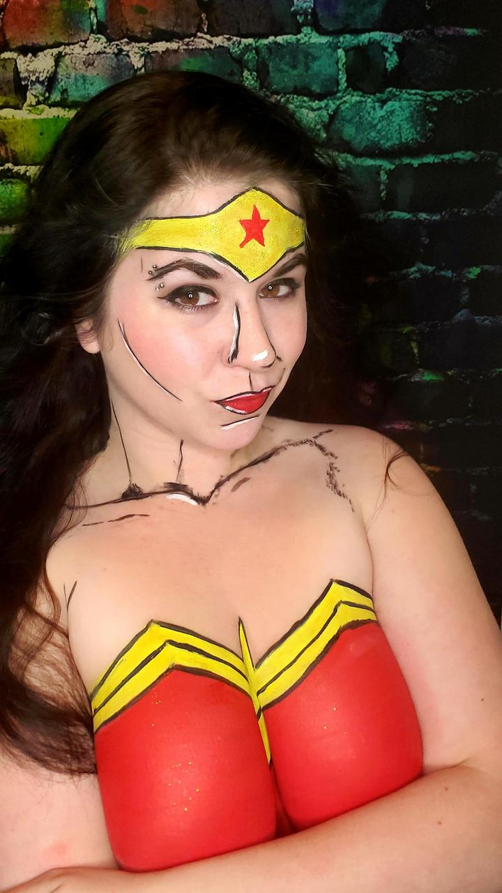 Wonderwoman Bodypaint By Fayedream