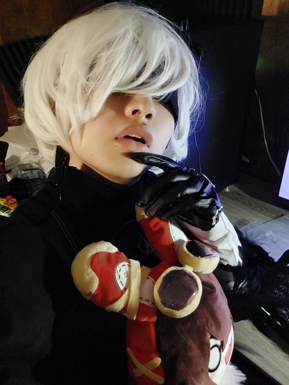 Heres My 2b Cosplay Was A Bit Nervous To Post It But Baron Bunny Gave Me Courage 00