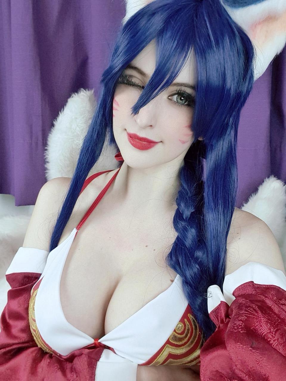 Ahri From League Of Legends By Agos Ashfor