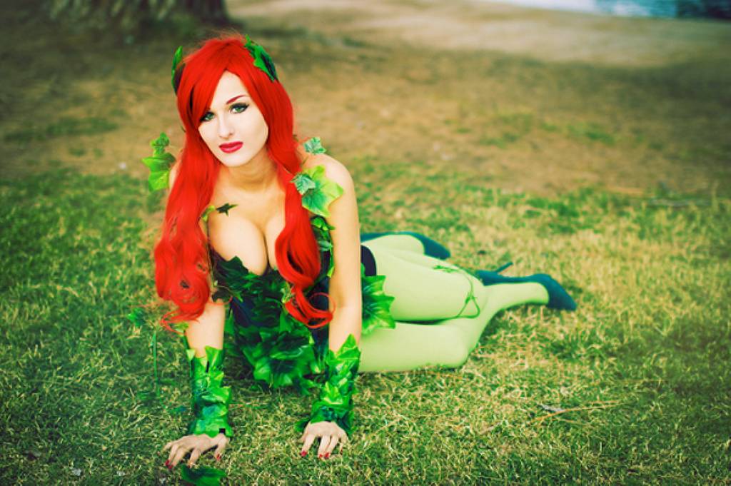Poison Ivy By Sssniperwol