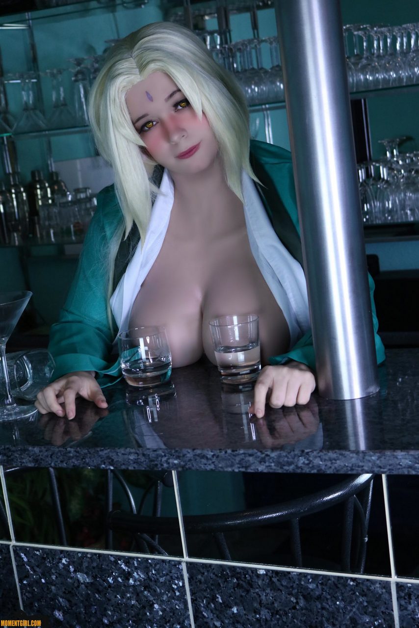 Self Tsunade Naruto By Lysande Im Looking For A Partner Follow The Instructions On Momentgirl Com To Contact M