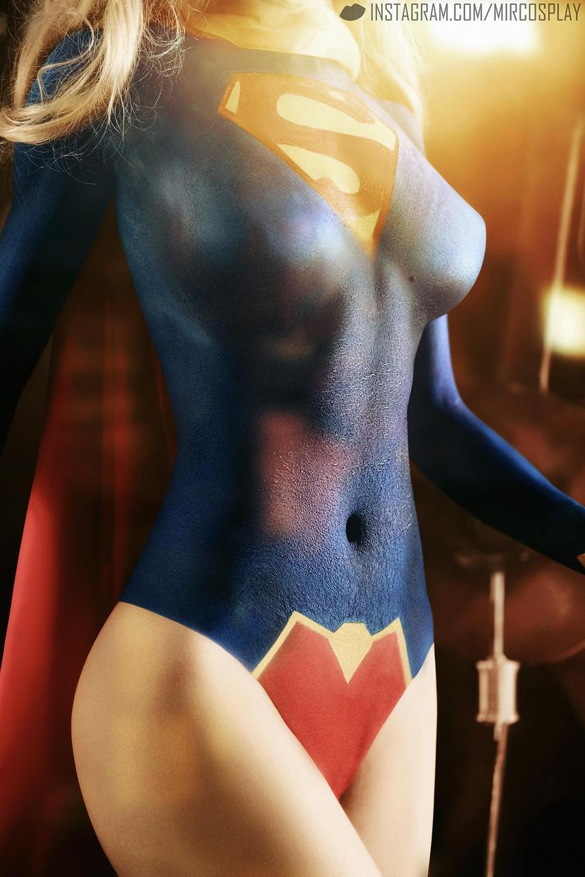 Supergirl Bodypaint Closeup By Mircospla