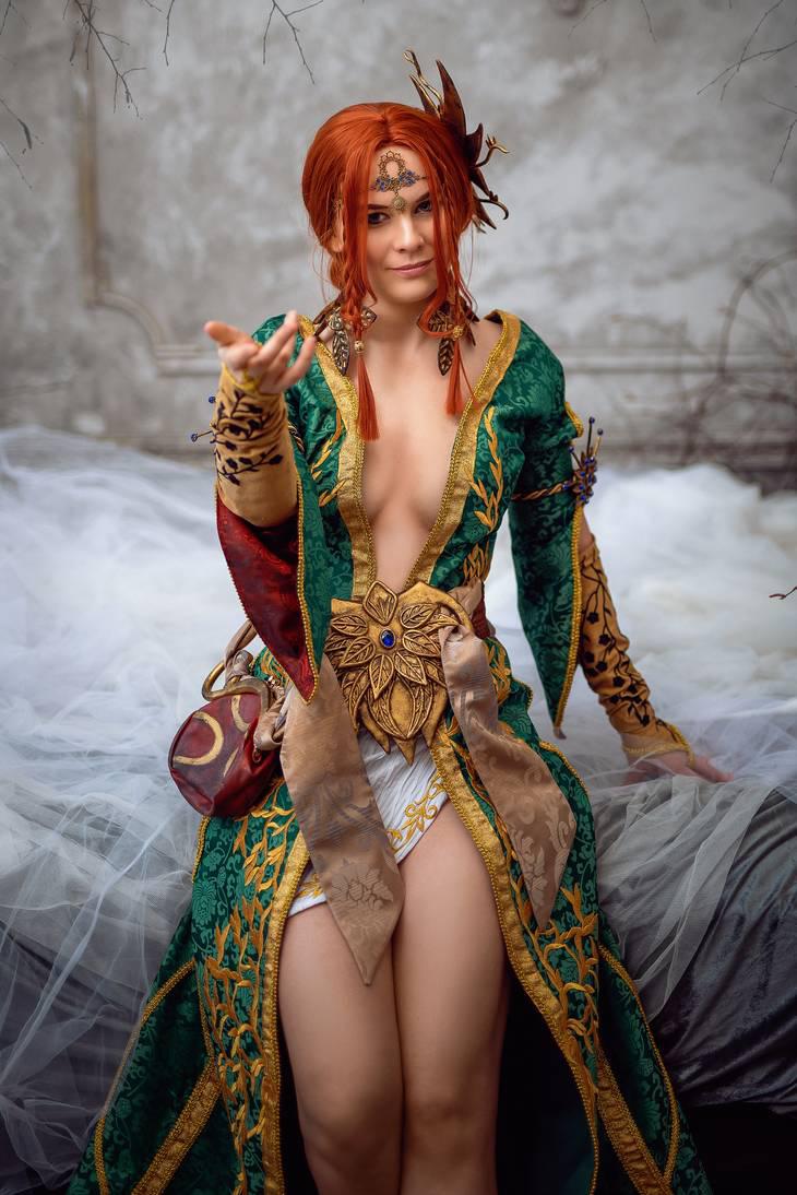 Triss Cosplay From Witcher 3 By Dungeonquee