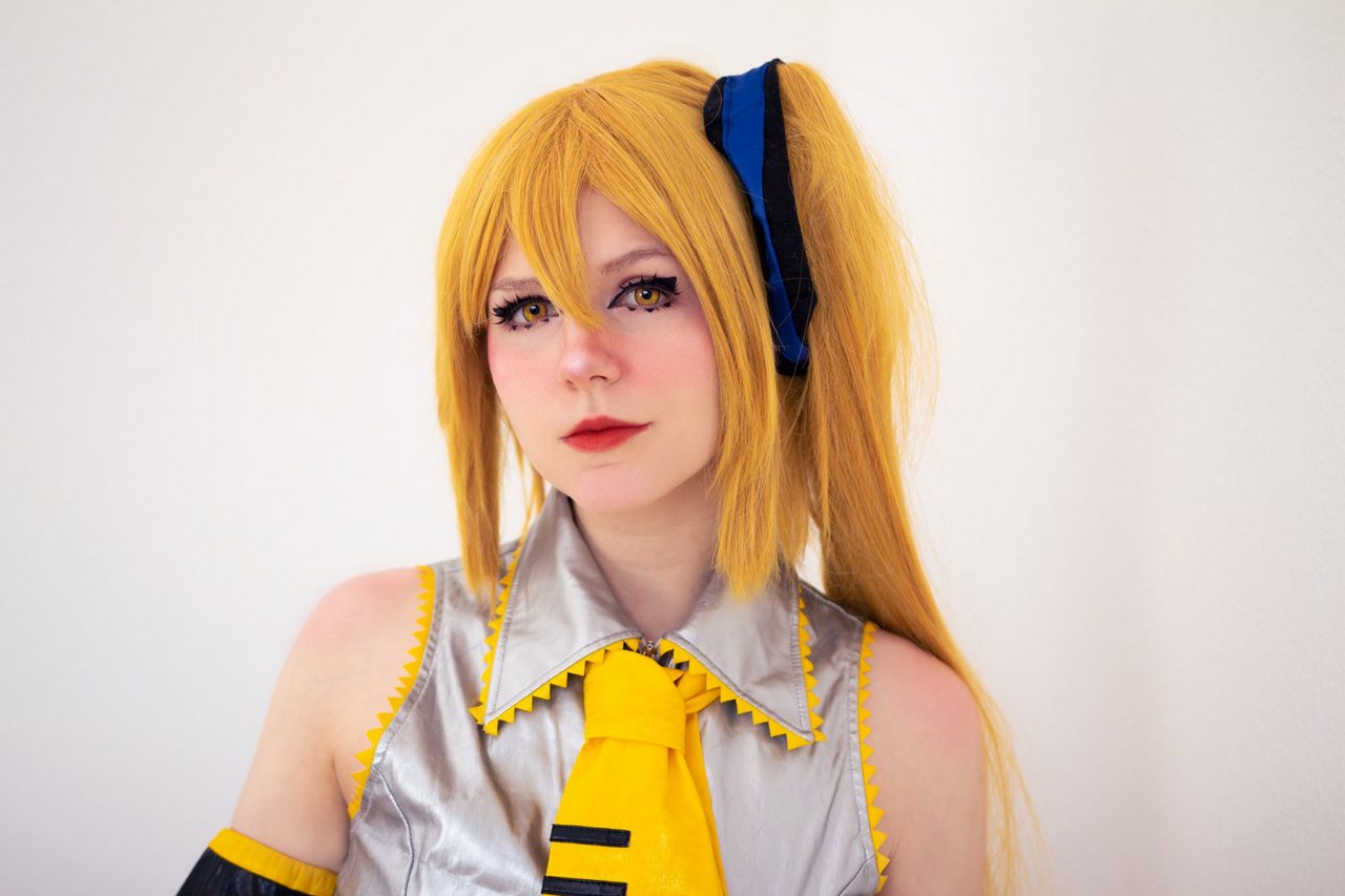 Casually Staring Into Your Soul Akita Neru From Vocaloid By X Nori Sel