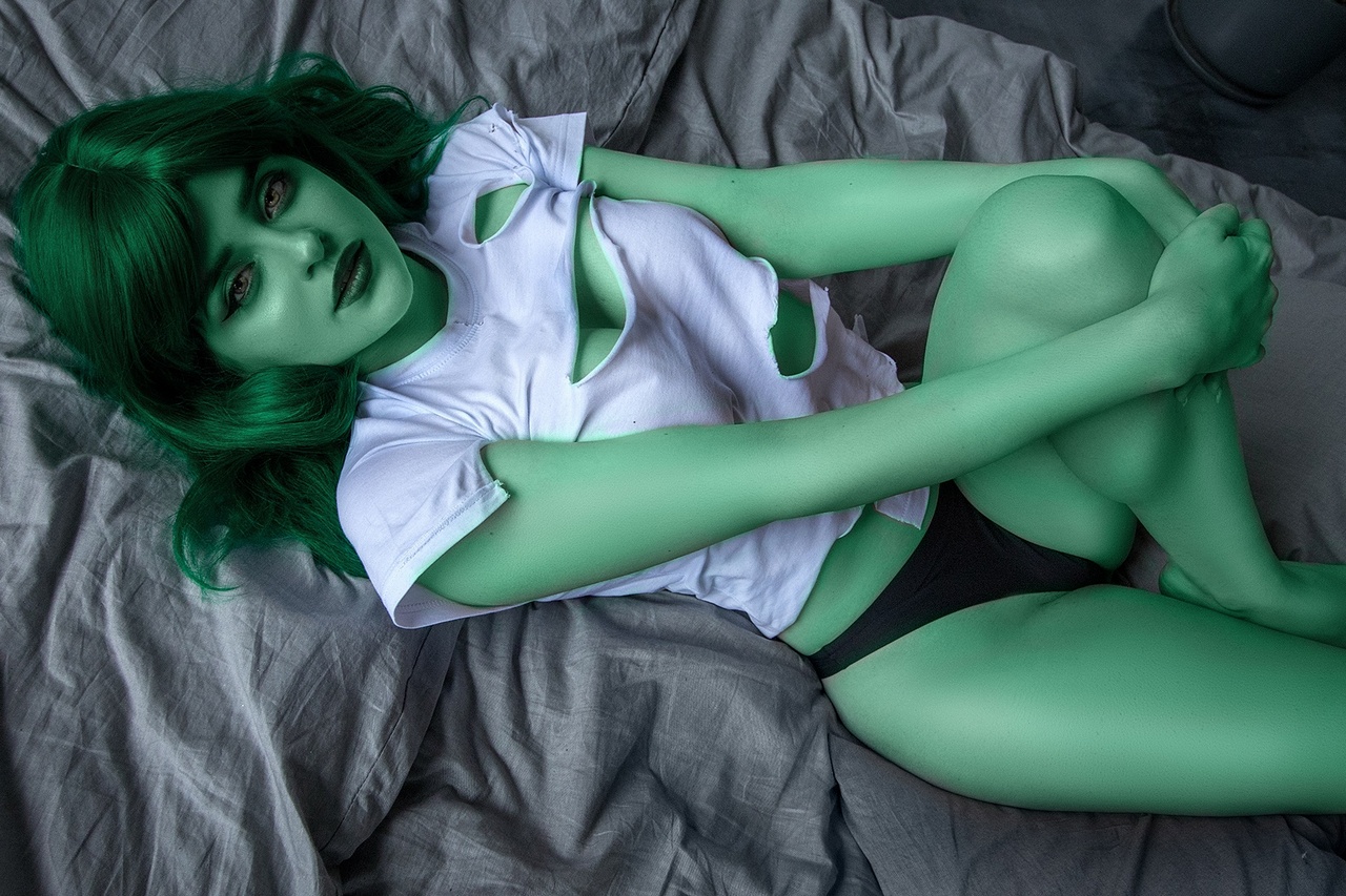 Cosplay She Hulk From Marvel Comics By Mimacospla