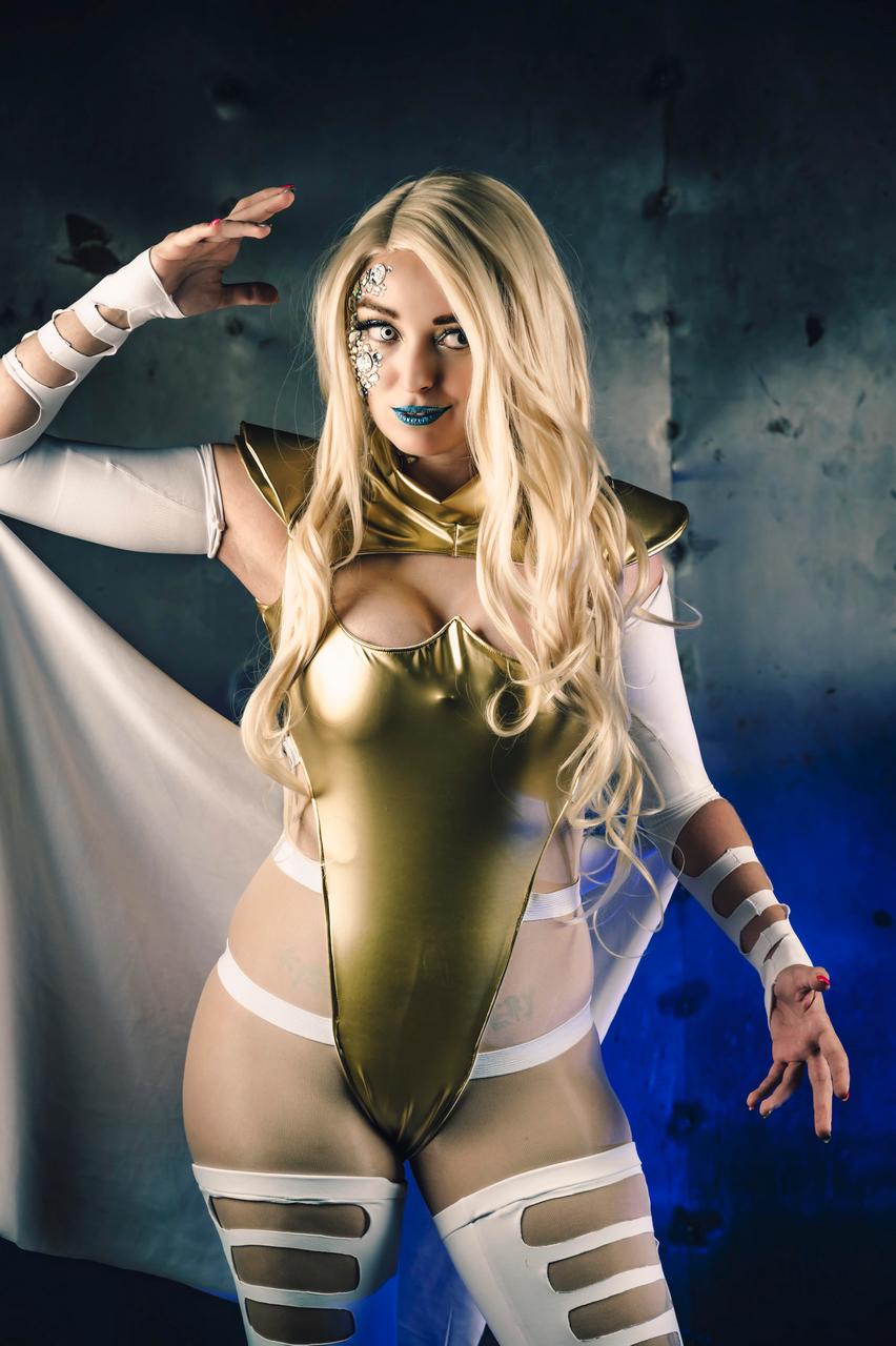 Emma Frost Cosplay By Polyxen
