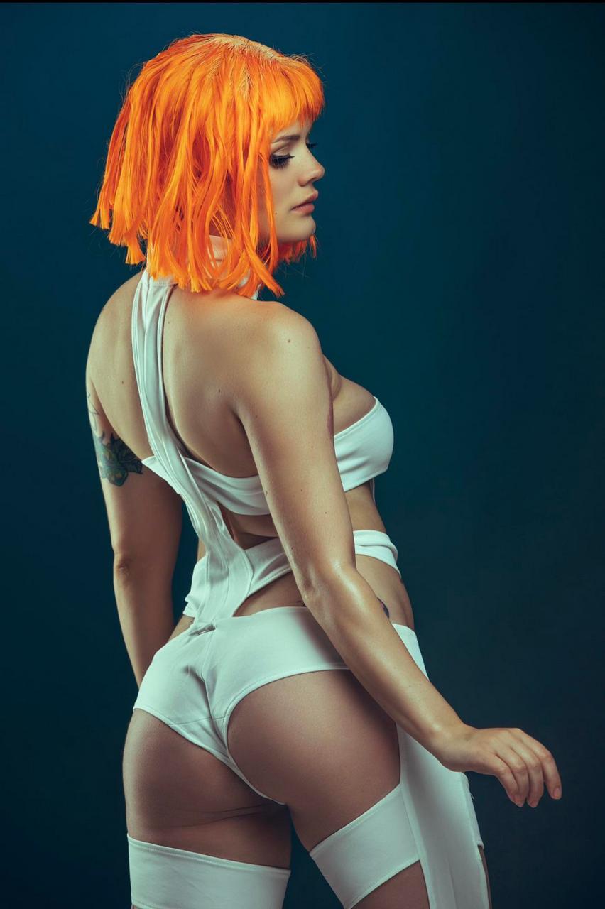 Self Leeloo From Fifth Element By Kayjoracospla