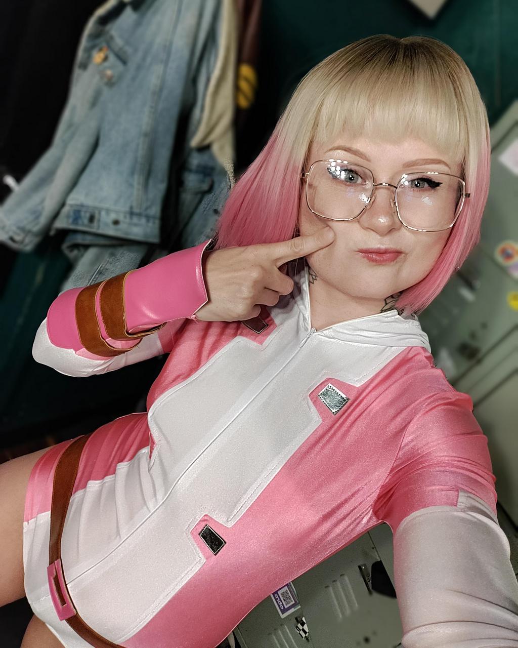 Gwenpool By Me Wi